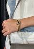 Brazalete entrecruzado