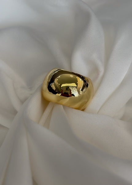 Earcuff dorado