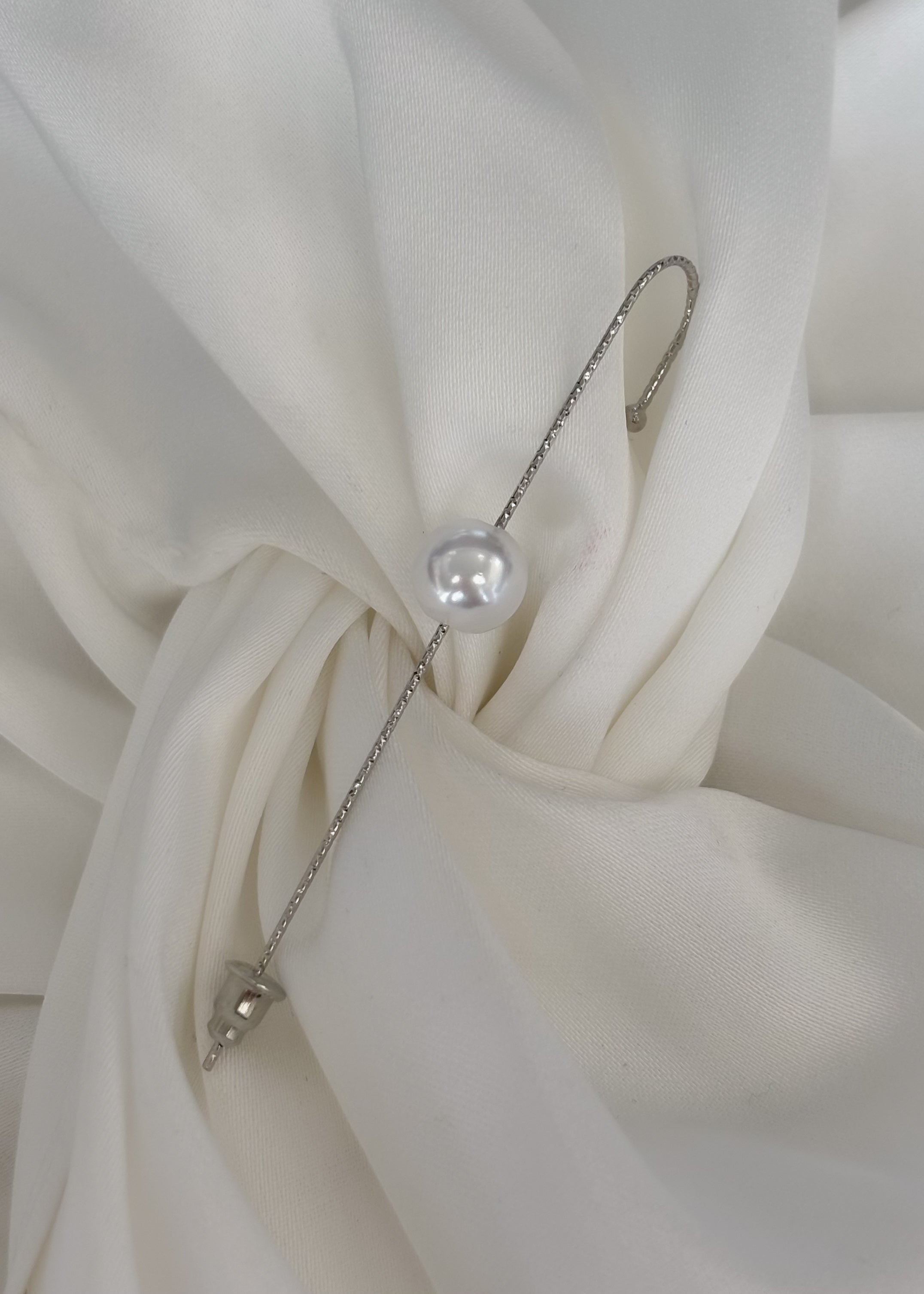 Pin Ear cuff con Perla
