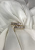 Anillo enlazado con zirconias