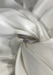 Anillo enlazado con brillos