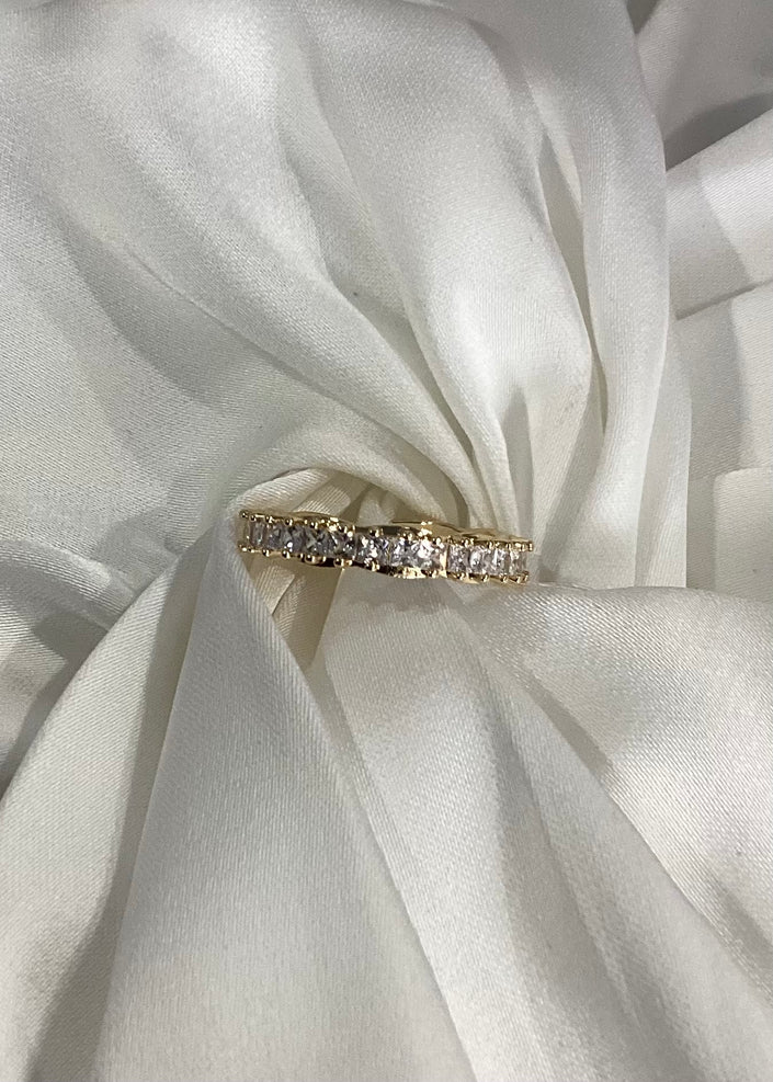 Anillo baguette mini zirconias