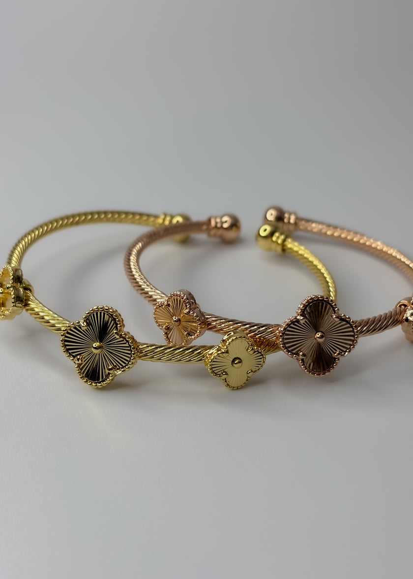 brazalete trebol textura