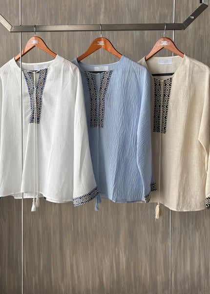 Blusa con tejido V