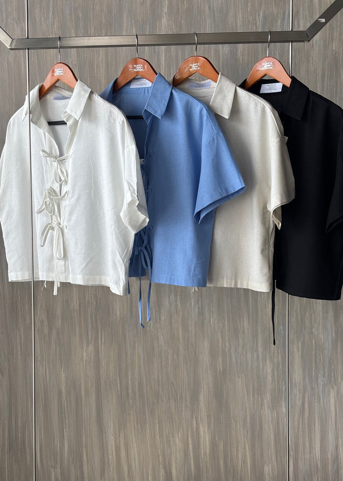 Camisa con lazos