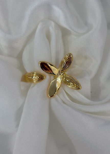 Anillo flor