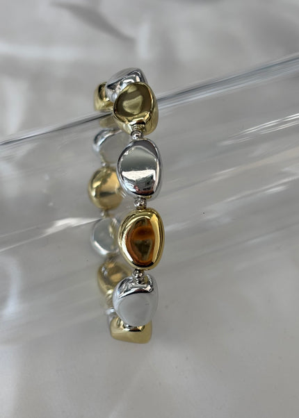Pulsera bicolor pasas