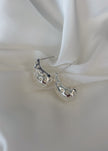 Arete gota con corazones