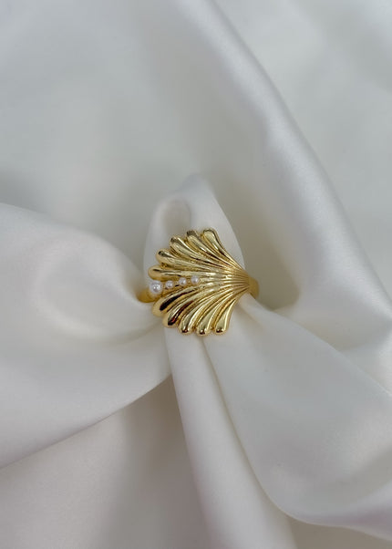 Anillo conchita con perlas