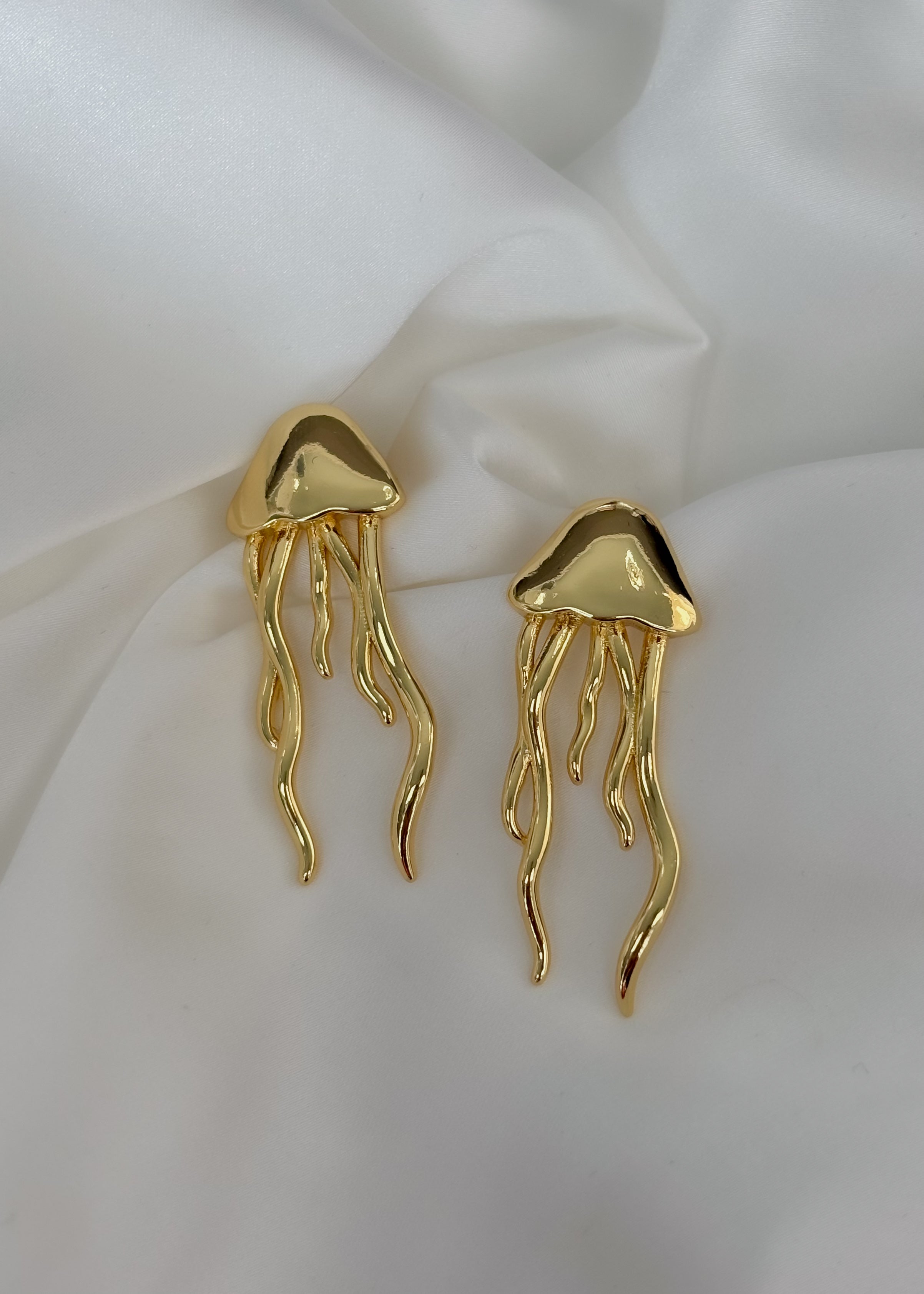 Aretes medusa