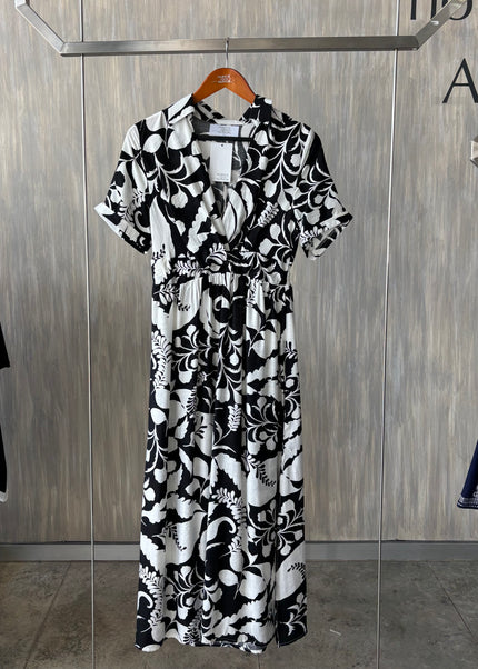 Vestido camisero con hojas