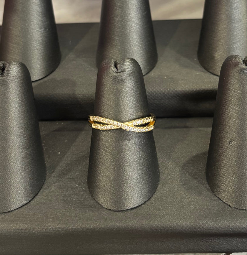 Anillo dos lineas brillantes