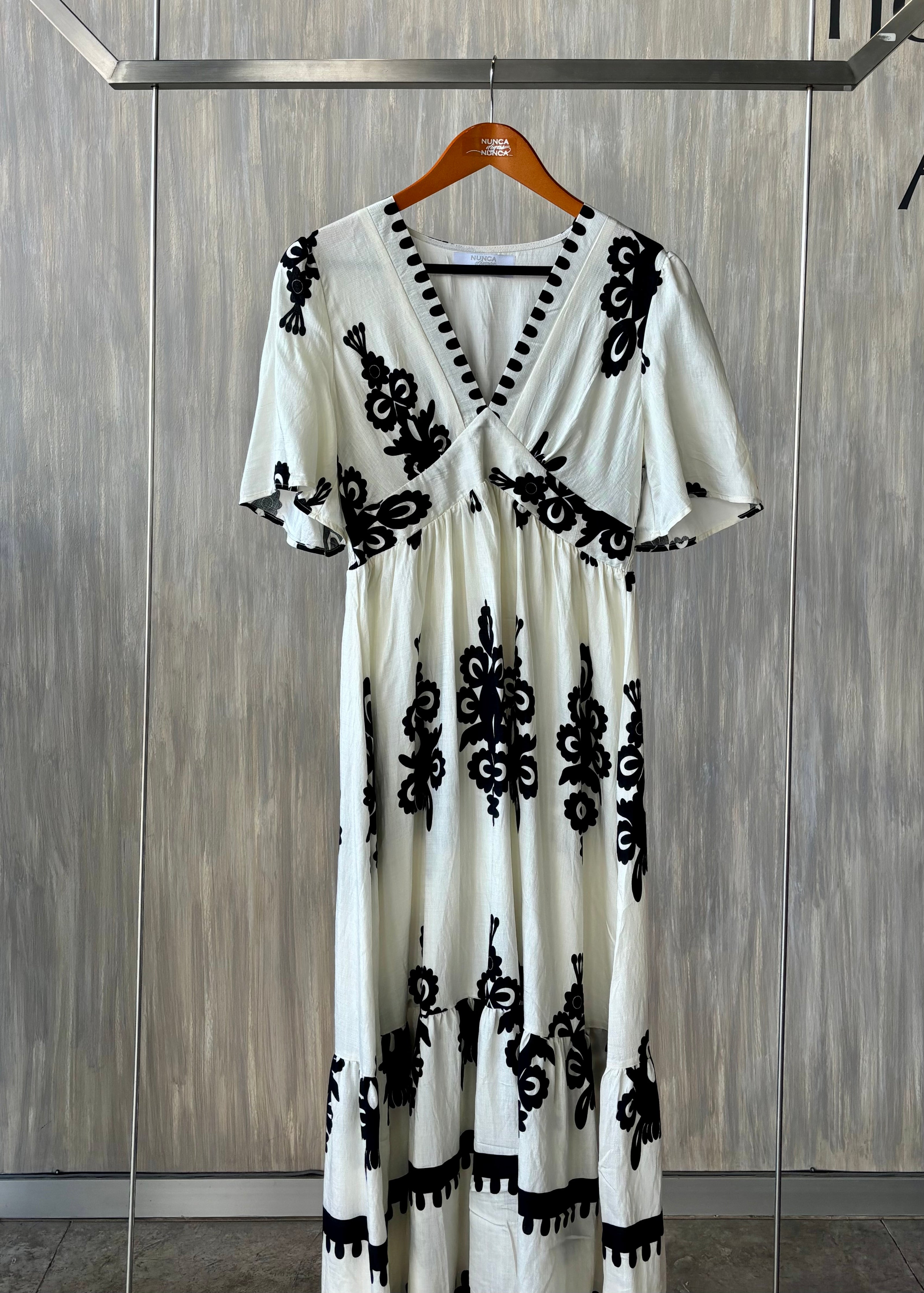Vestido camisero cuello en V