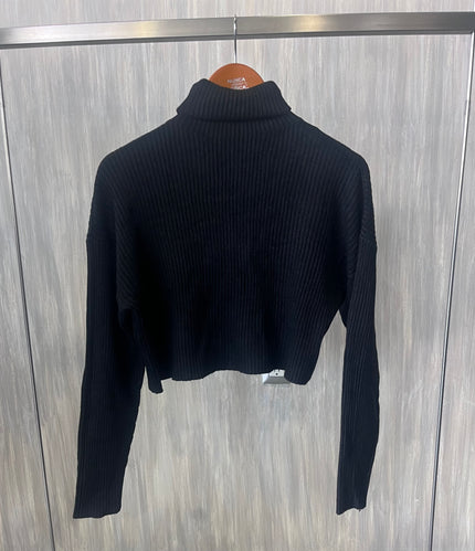 Suéter corto con cuello alto BODEGA