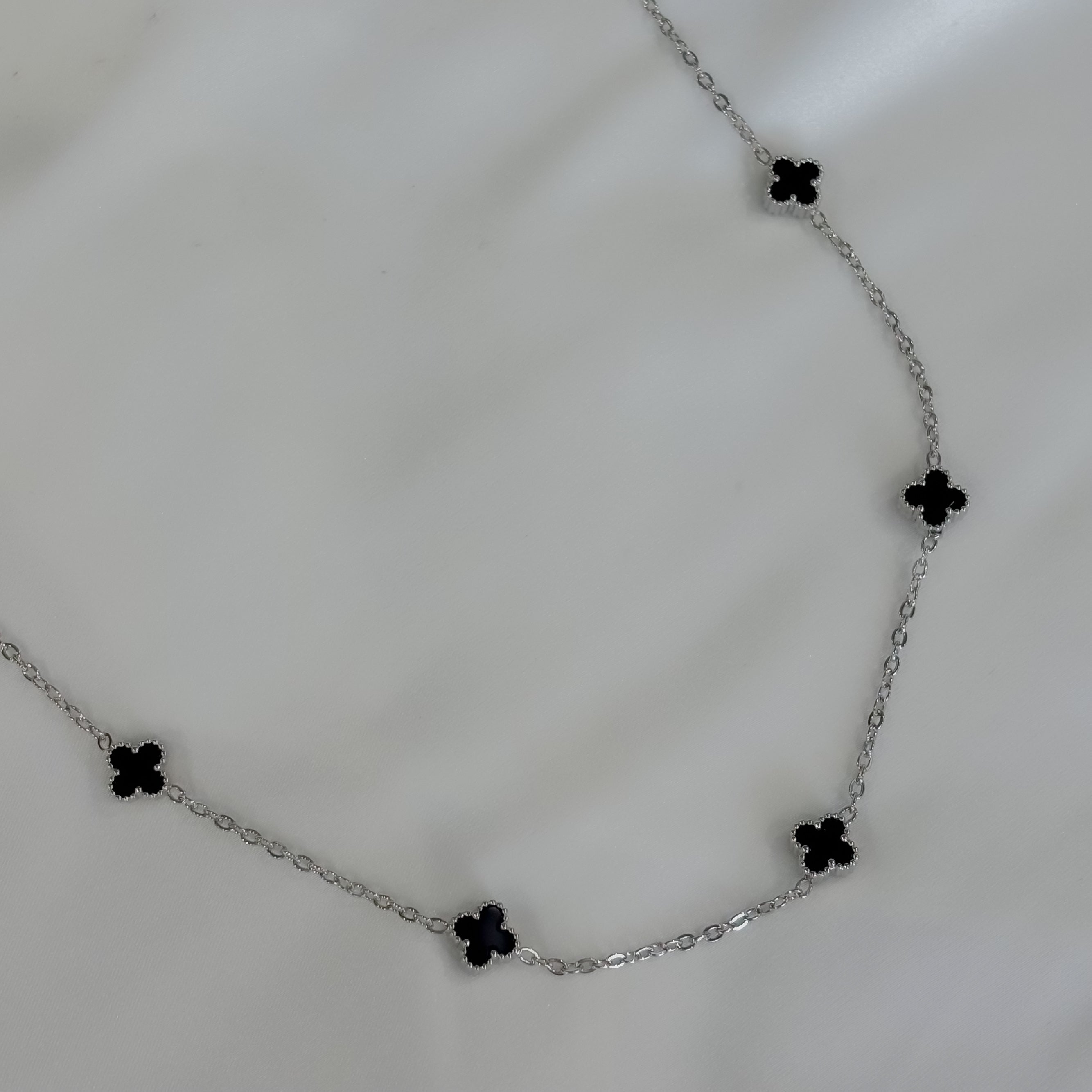 Collar mini trebol