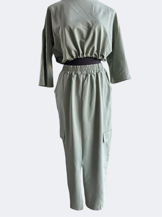 Conjunto top y falda cargo