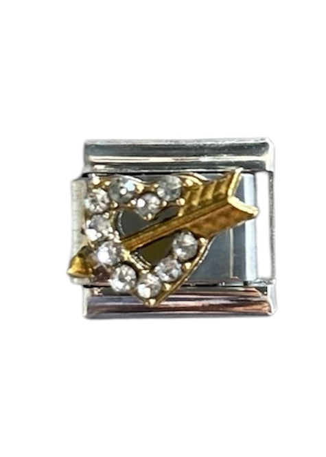 Charm corazón flechado con brillos
