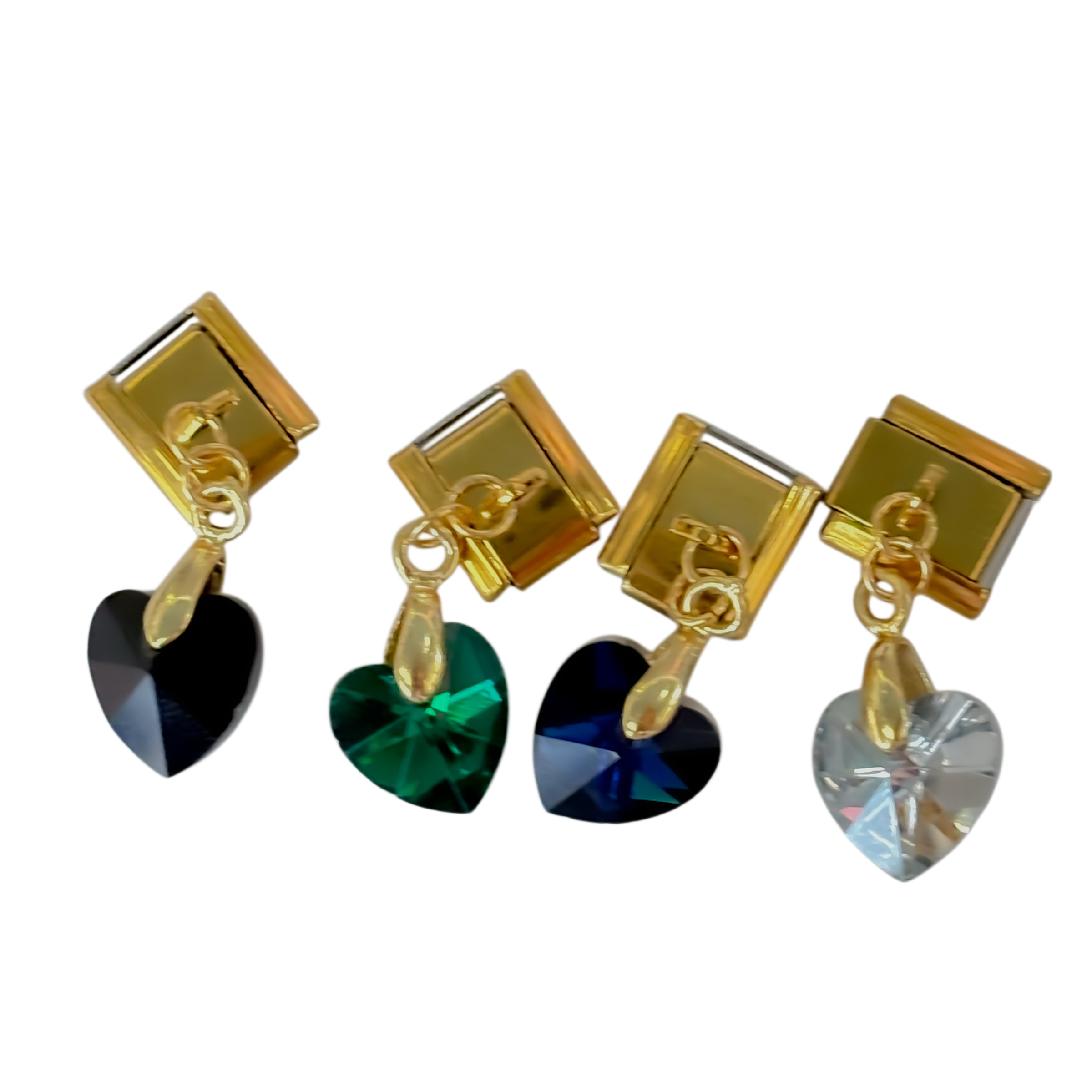 Charm con dije piedra corazón