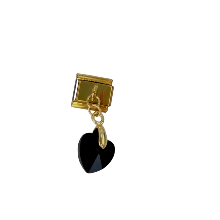Charm con dije piedra corazón