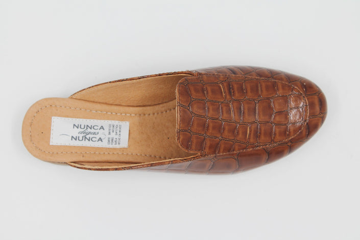 Mule Magnolia