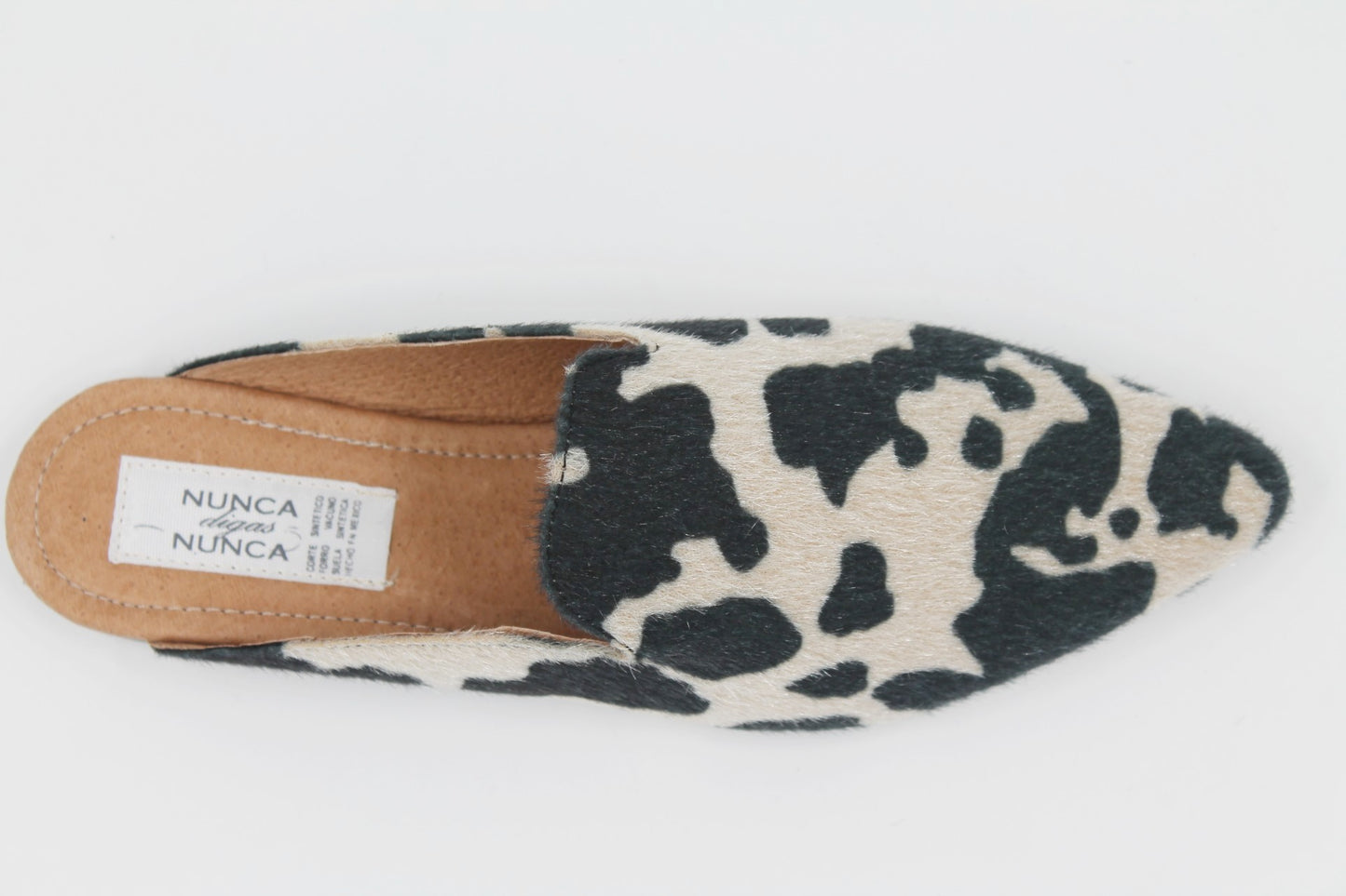 Zapato mule con estampado de vaca Kenia